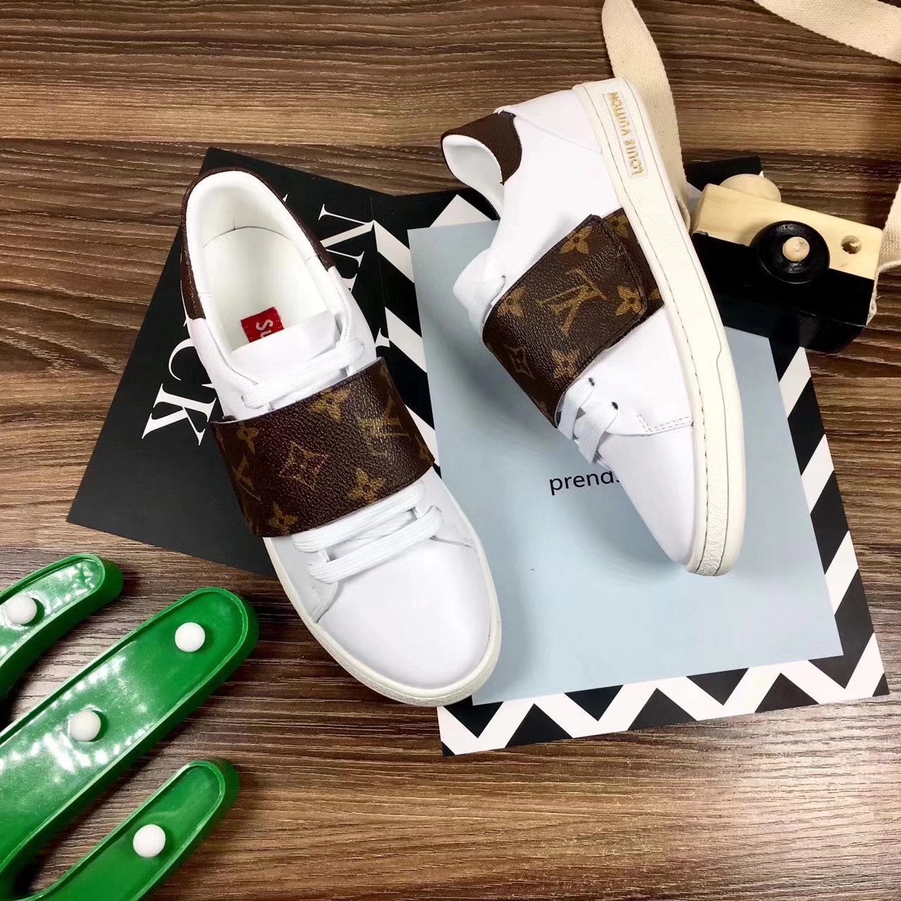 louis vuitton basket blanche femme